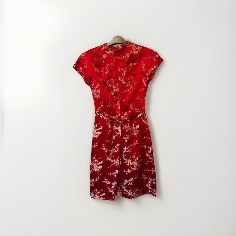 Vintage 1960s Red Sik Brocade Chinese Qipao Cheongsam Dress S/M